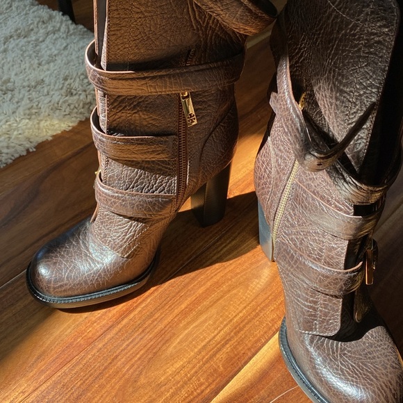 Tory Burch Jaden Boots, size 9.5 - Picture 4 of 7